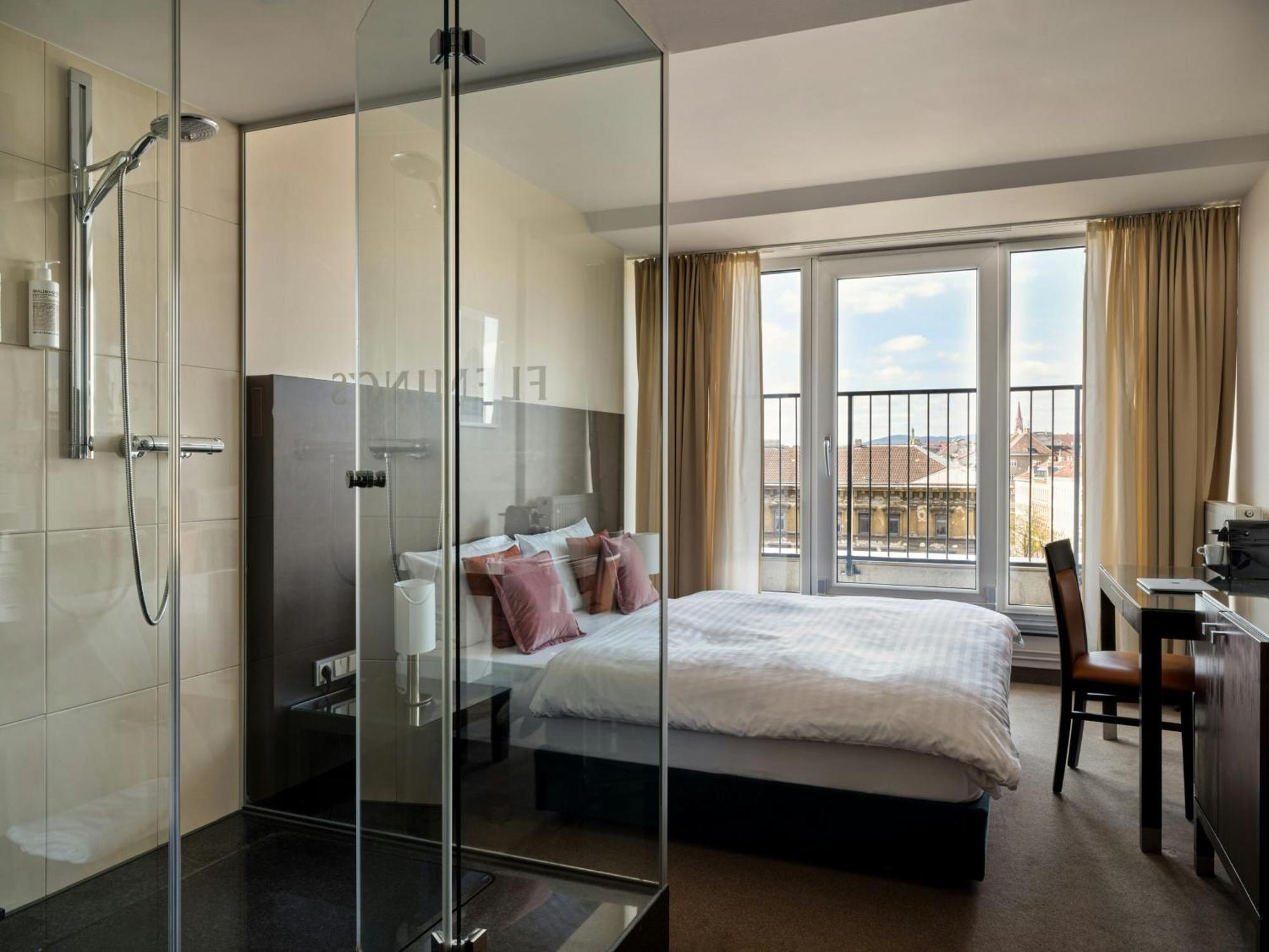 Double Room,1758263372:JPEG